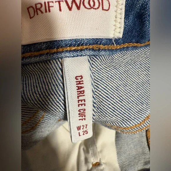 NWT‎ Driftwood Charlie Cuff Jeans- 27x25